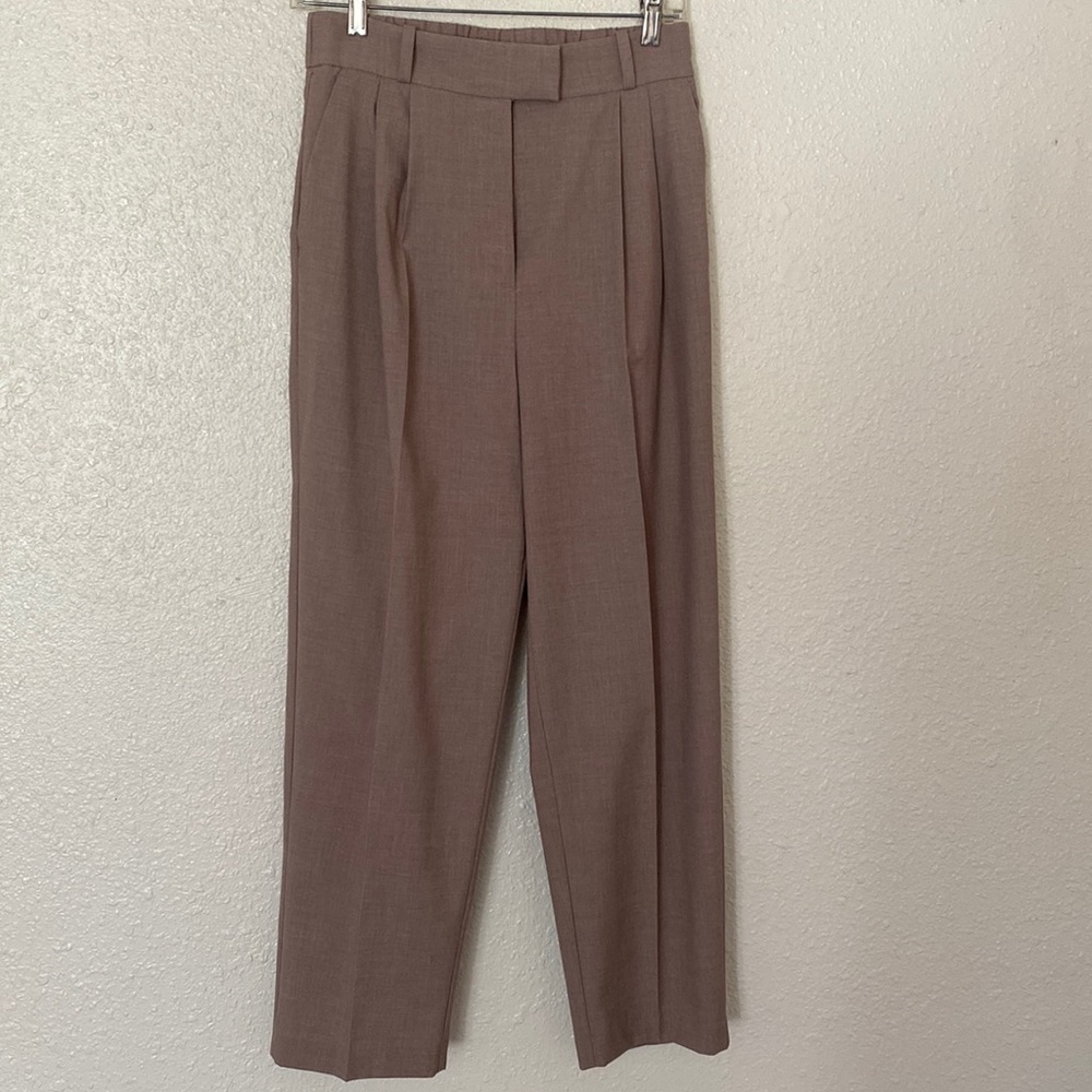 H&M tan trousers